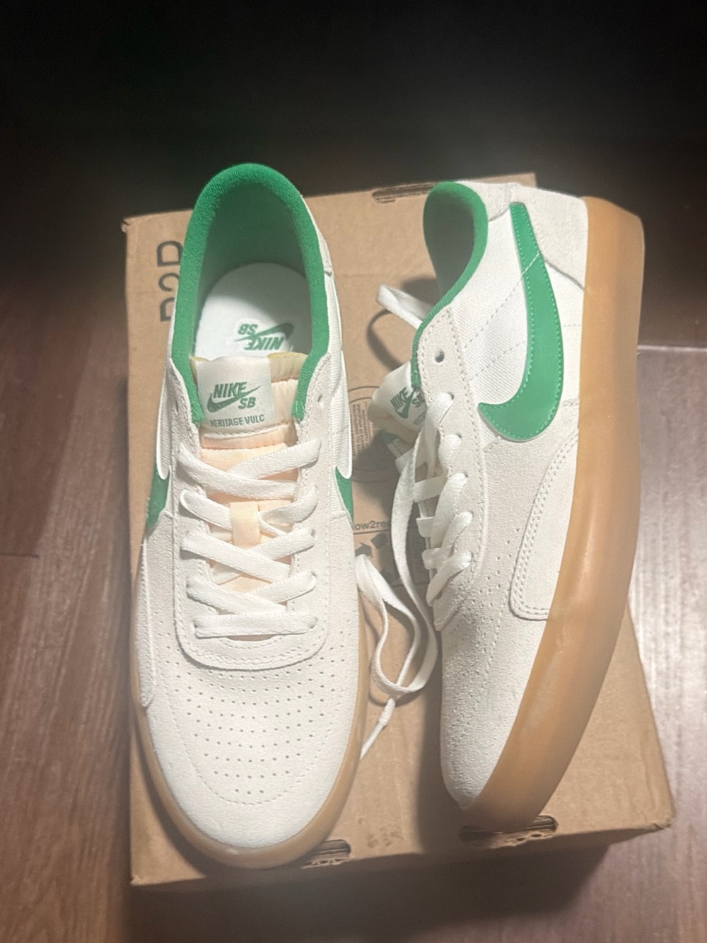 Nike SB Heritage Vulc Summit White Men's Size 8.5 CD5010-101
